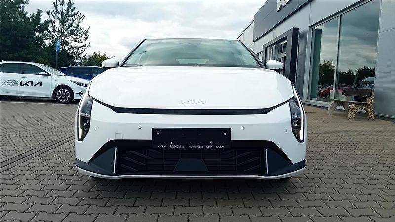 Kia EV4 EARTH 81,4kWh 150kW - fotka 2 z 14