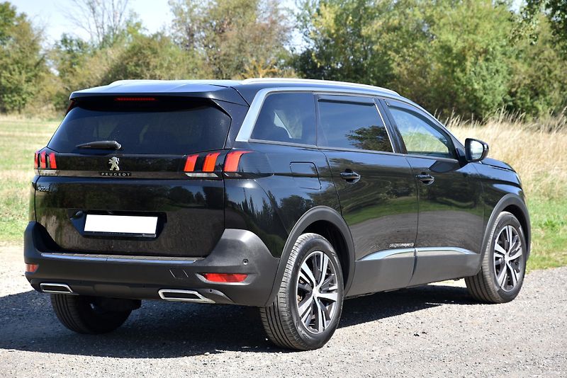 Peugeot 5008 2.0 HDi,7MÍST,LED,NAVI,KAMERA - fotka 3 z 50
