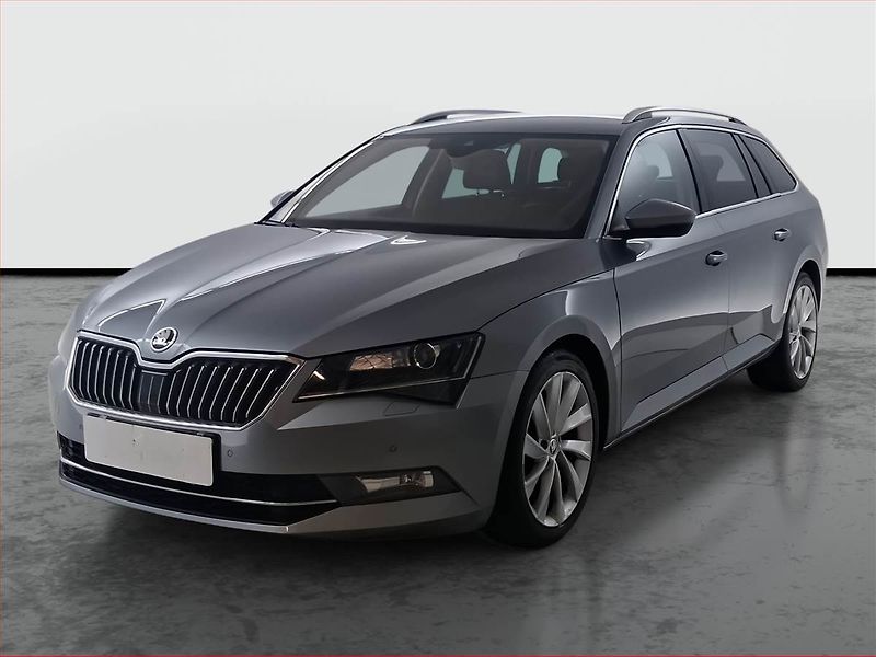 Škoda Superb (2018) Style Plus 2.0 TDI, 4X4 - fotka 2 z 16