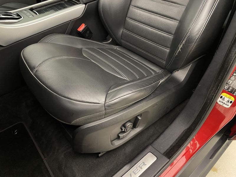 Land Rover Range Rover Evoque TD4 HSE AWD AUT CZ - fotka 24 z 51