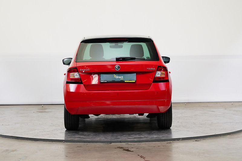 Škoda Fabia - fotka 6 z 28