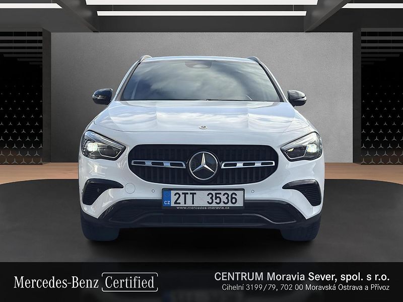 Mercedes-Benz GLA 200d 4MATIC - fotka 6 z 15