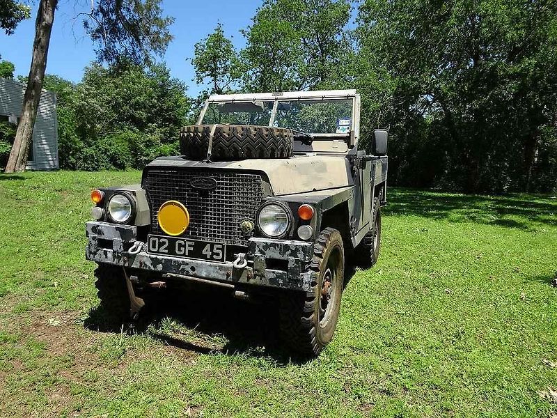 Land Rover Lightweight Series IIa.