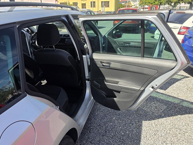 Škoda Fabia 1.0 TSI 46tkm - fotka 10 z 18