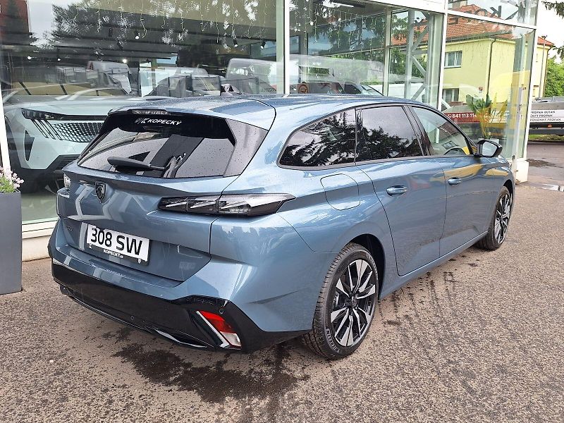 Peugeot 308 (2026) SW ALLURE Hybrid 145 e-DCS6 - fotka 6 z 19