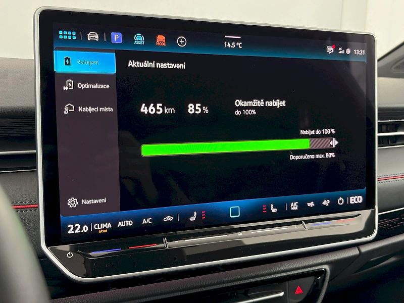 Volkswagen ID.7 Tourer (2025) GTX 250kW 4Motion, 91kWh - fotka 27 z 40