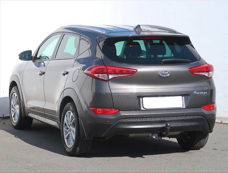 Hyundai Tucson (2016) Trikolor 1.7 CRDi, ČR,1.maj - fotka 4 z 23