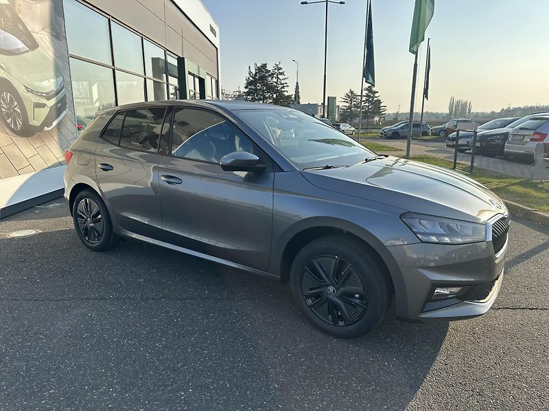 Škoda Fabia DYNAMIC 1.0TSI 85kW - fotka 4 z 13