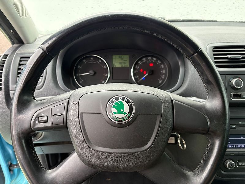 Škoda Roomster 1.4, 63kW, Klima, Výhřevy - fotka 8 z 15