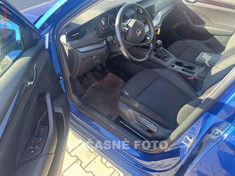 Škoda Octavia (2020) 1.5TSi, LED, autoAC - fotka 3 z 3