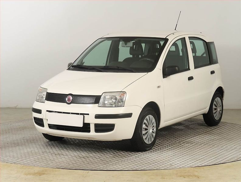Fiat Panda (2009) 1.1, po STK, Tažné, rezervace - fotka 2 z 14