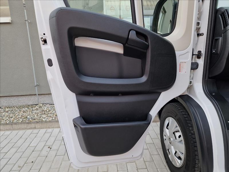 Peugeot Boxer 2.2HDI 140k L4H2,ČR,1.Majitel - fotka 30 z 38