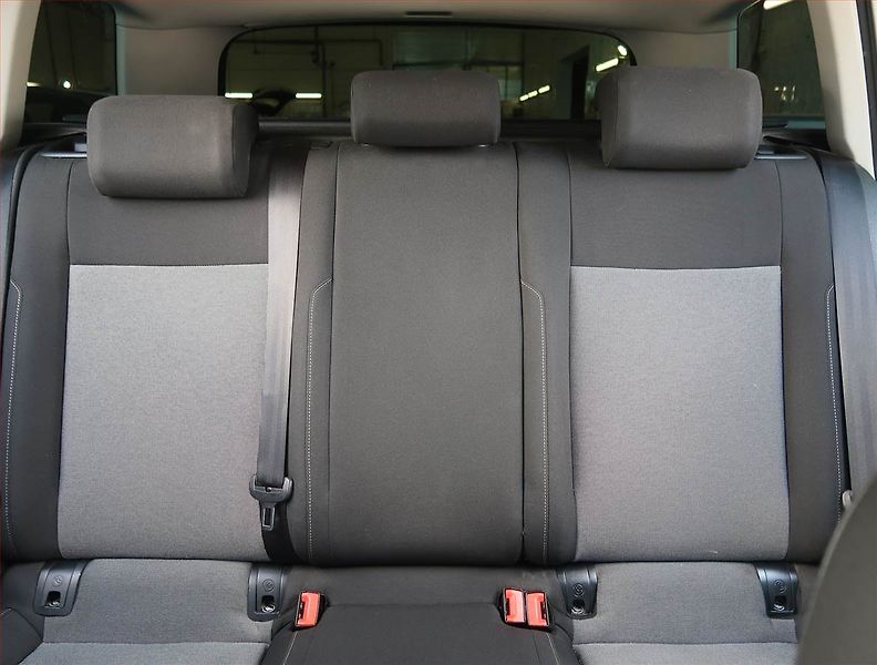 Volkswagen Golf (2015) Comfortline 1.6 TDI - fotka 10 z 15
