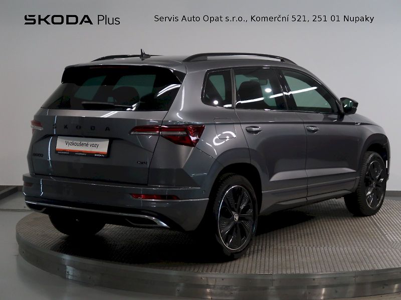 Škoda Karoq (2024) SPORTLINE 2.0TDI 110KW 4X4 DSG - fotka 2 z 35