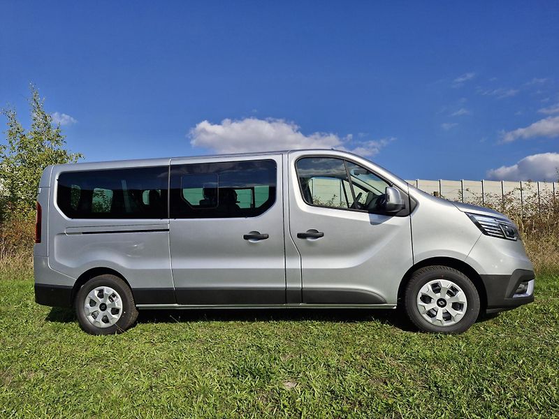 Renault Trafic (2026) L2 Equilibre 150k automat  - fotka 4 z 15