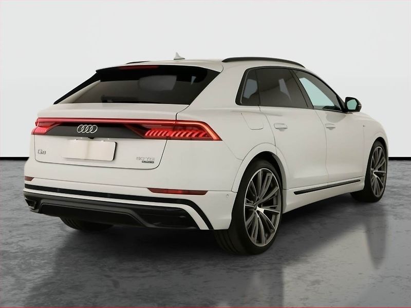Audi Q8 (2022) 50 TDI - fotka 5 z 20