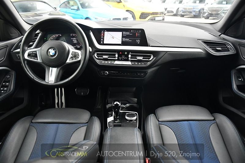 BMW Řada 2 218d M-SPORT 1M ČR HUD - fotka 18 z 46