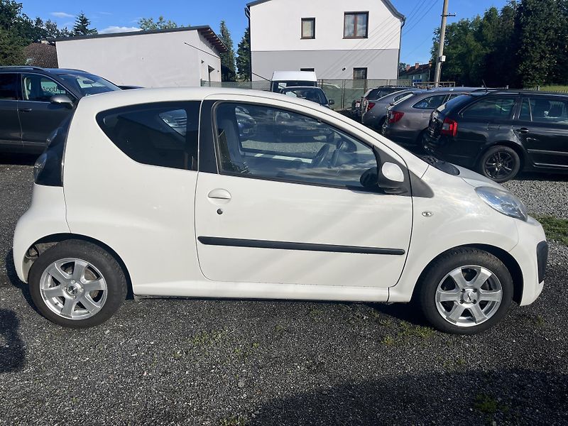Citroën C1 (2012) PO FACELIFTU - fotka 6 z 13