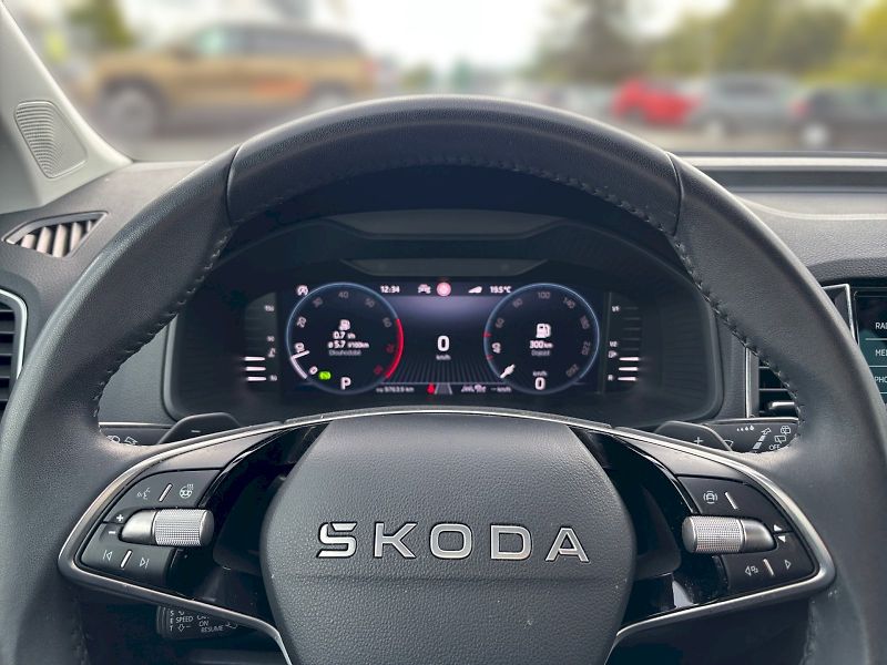 Škoda Karoq (2025) Top Selection 1.5 TSI DSG - fotka 18 z 32