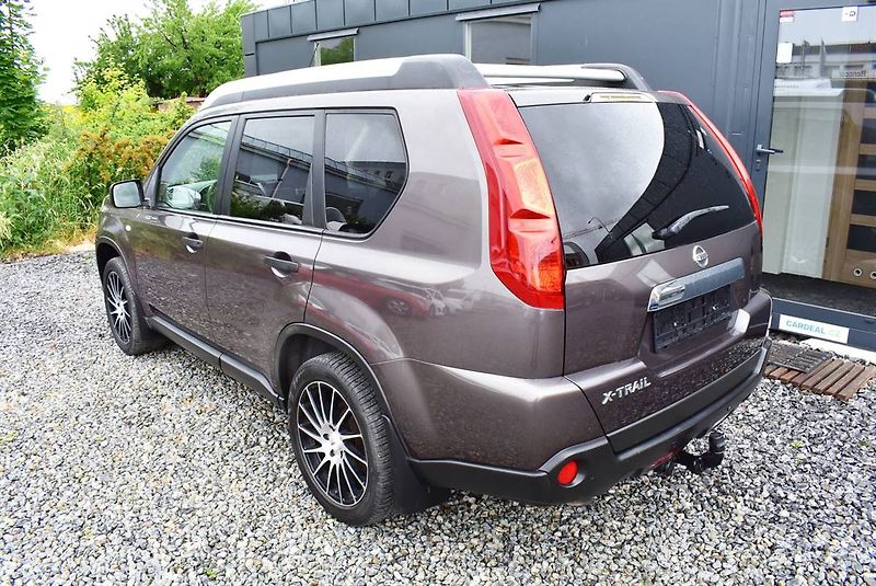 Nissan X-Trail 2,0 DCi 1M,4x4,SERVIS,TZ TOP - fotka 6 z 19