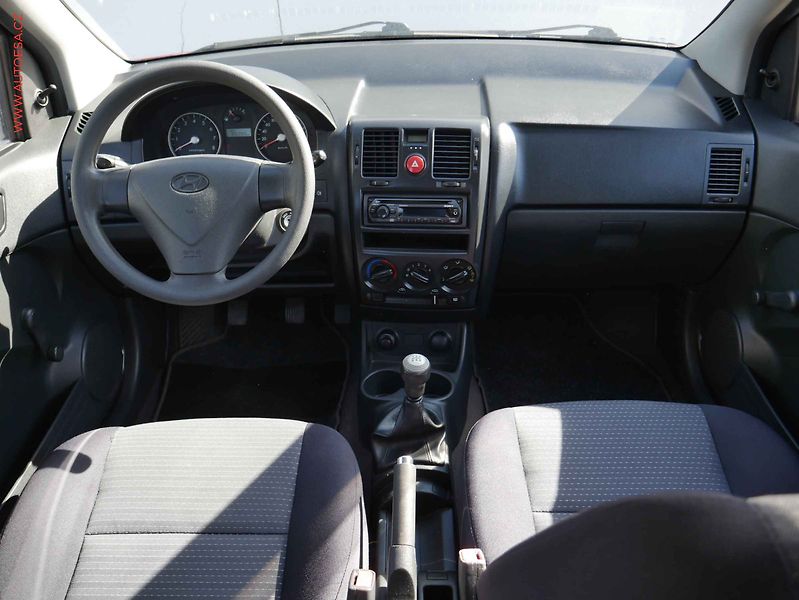 Hyundai Getz (2007) 1.1 i, 2.maj,ČR, STK8/27 - fotka 8 z 14