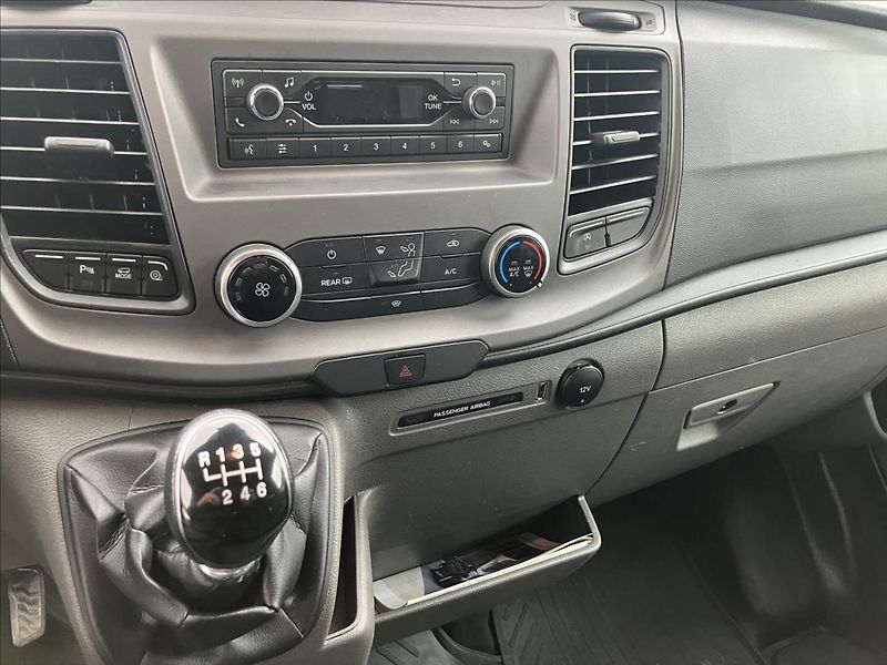 Ford Transit 2,0 L2 9 MÍST - fotka 14 z 16