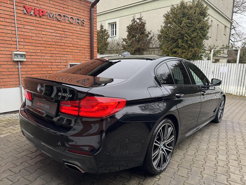 BMW Řada 5 540xD-M-PAKET-R20-LED-SERVIS - fotka 6 z 28