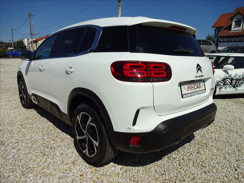 Citroën C5 Aircross 1,2 Pure Tech 96kW - fotka 4 z 50