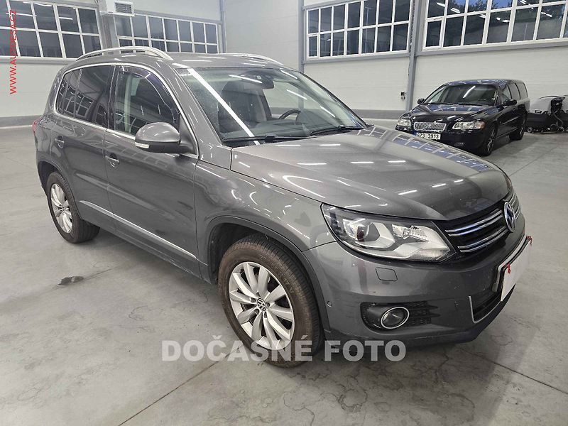 Volkswagen Tiguan (2012) 1.4tsi, bixen, panorama - fotka 1 z 3