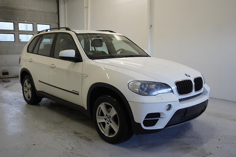 BMW X5 3.0d XDRIVE AUTOMAT - fotka 3 z 30