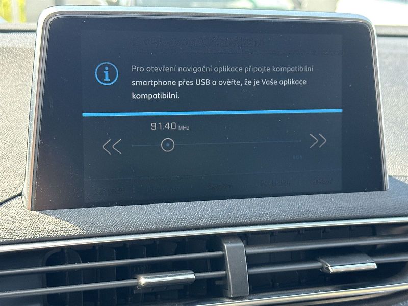 Peugeot 5008 (2017) 2.0 TDI - fotka 18 z 31