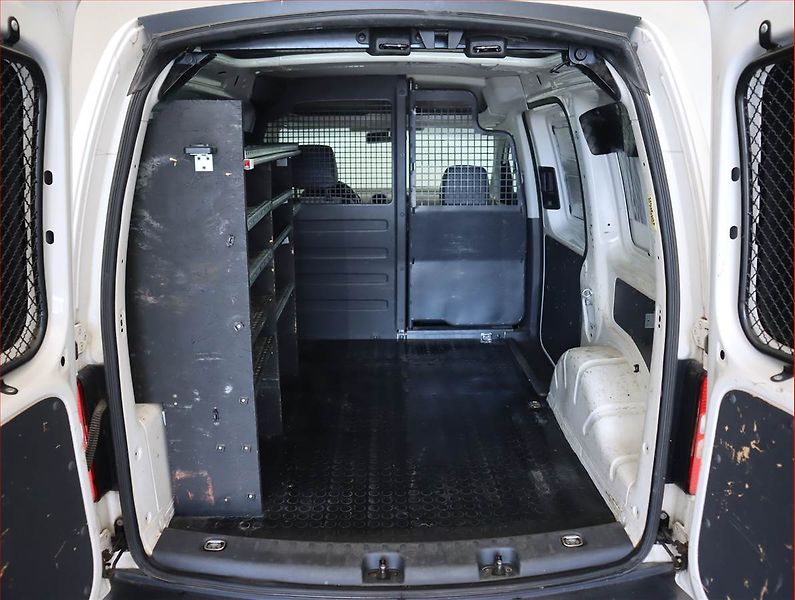 Volkswagen Caddy (2013) 1.6 TDI - fotka 11 z 16