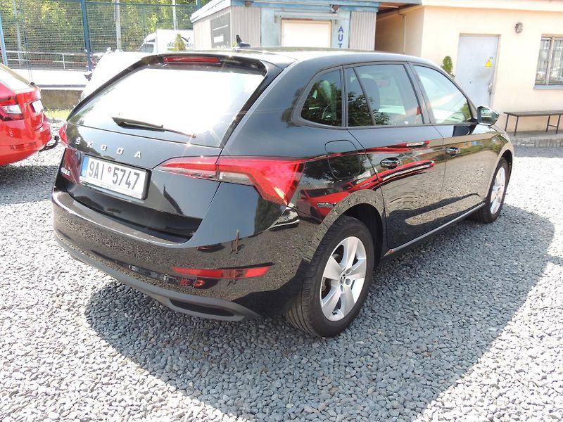 Škoda Scala (2022) 1.5TSi,110kw,AMB+,ČR,1.majitel - fotka 5 z 43