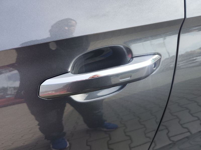 Audi S5 3.0 TFSI/260kW ČR 1.Majitel - fotka 11 z 37