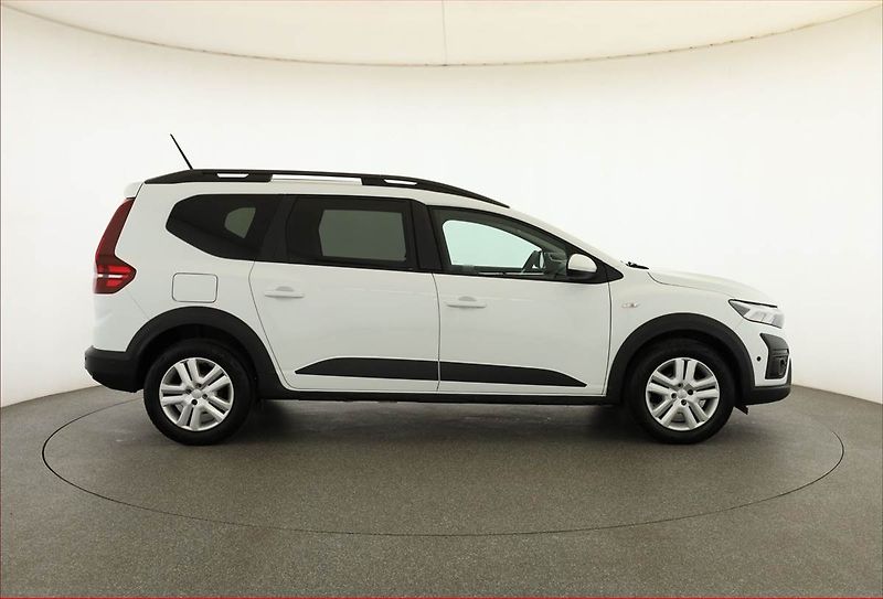 Dacia Jogger (2023) 1.0 TCe, LPG, Serv.kniha - fotka 6 z 17