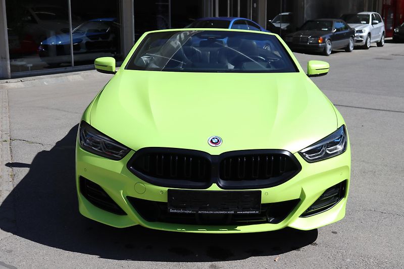 BMW Řada 8 840i XDRIVE CABRIO M-PAKET G14 - fotka 2 z 49