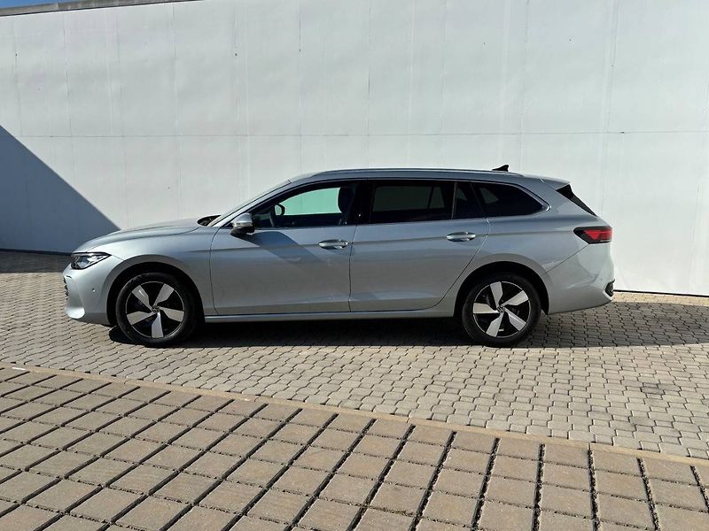 Volkswagen Passat (2026) Life 7DSG mHEV 1,5eTSI - fotka 3 z 7