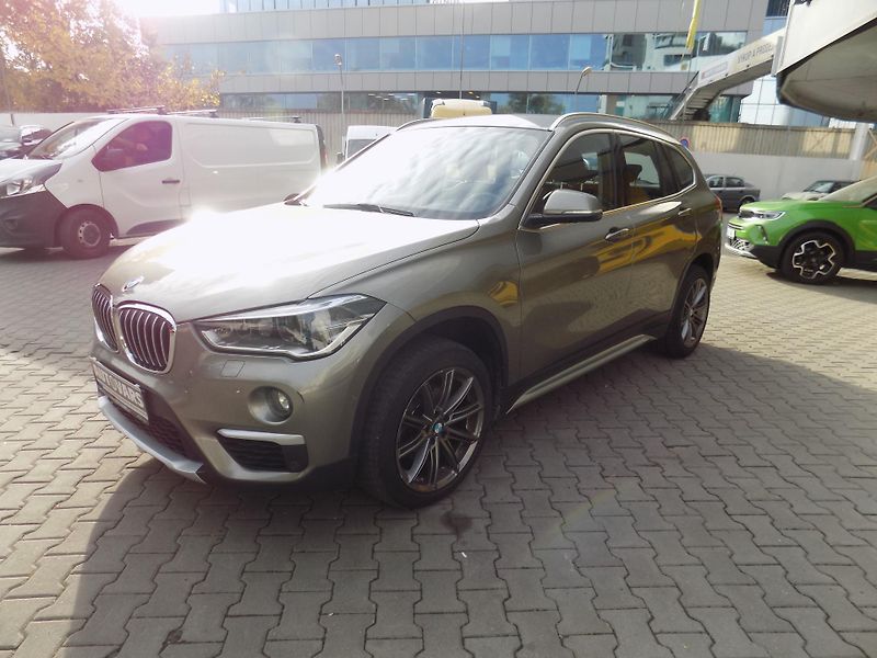 BMW X1 (2017) 18D X Drive  - fotka 3 z 12