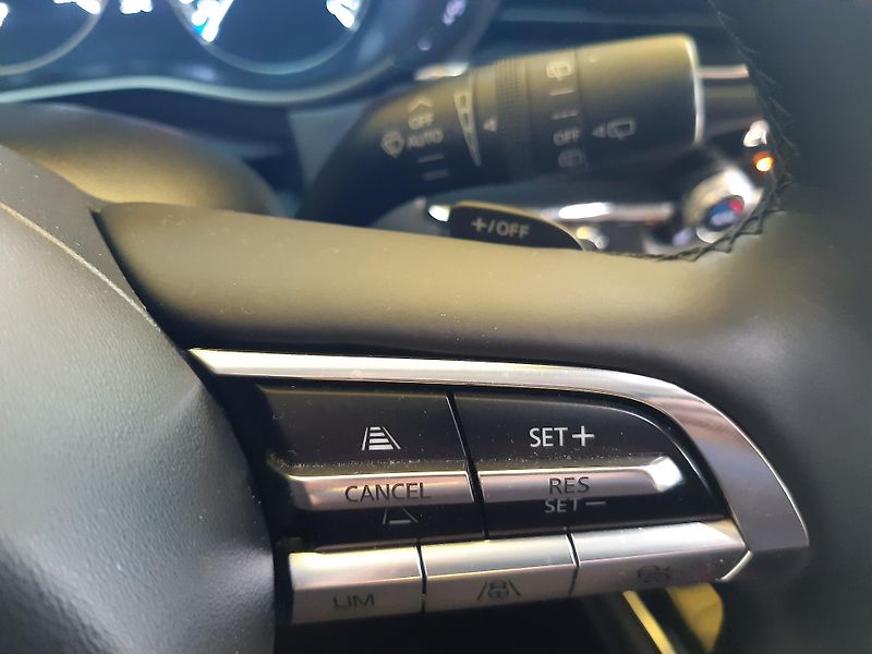 Mazda CX-30 2.0i e-SKYATIVE  X LED NAVI  - fotka 15 z 33