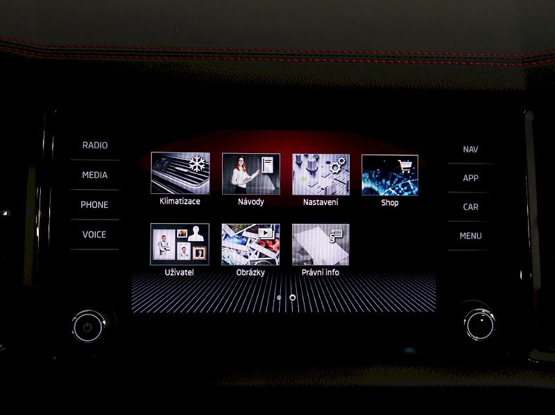 Škoda Kodiaq (2024) RS 2.0TSI 180KW 4x4 DSG TAŽNÉ - fotka 25 z 47