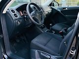 Volkswagen Tiguan 1.4TSI MANUÁL SERVISKA SENZORY - náhled 25