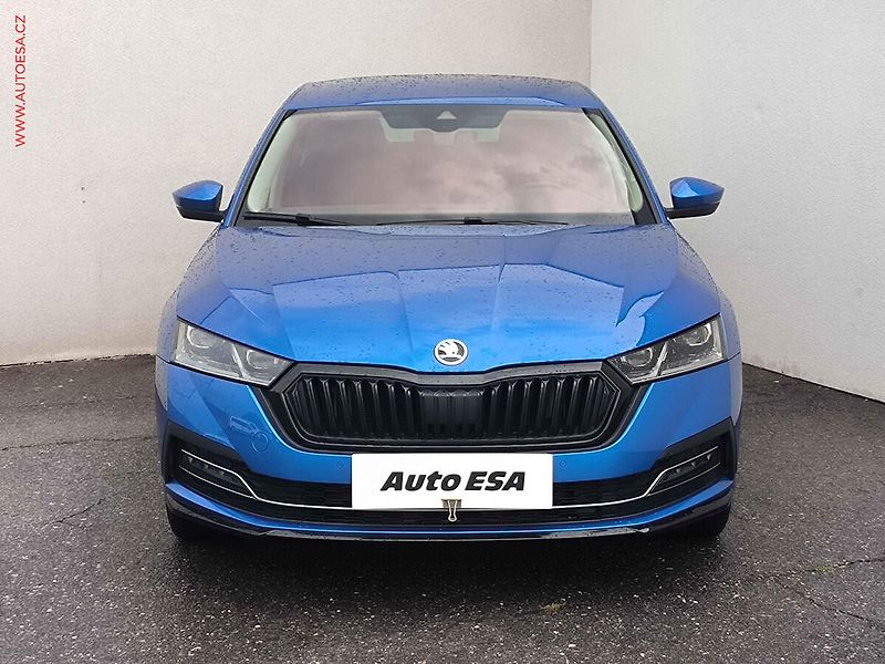 Škoda Octavia (2022) 2.0 TDI, ČR, Style - fotka 2 z 26