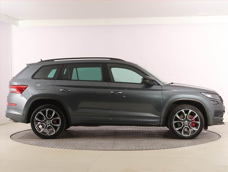 Škoda Kodiaq (2020) RS 2.0 TDI - fotka 6 z 32
