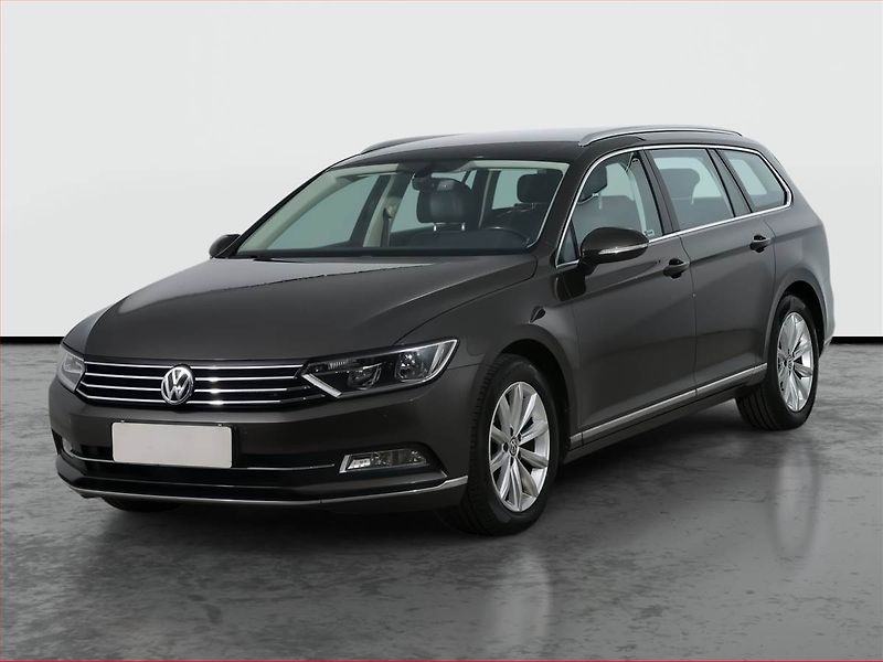 Volkswagen Passat (2017) 2.0 TDI, Automat, Kůže - fotka 2 z 23
