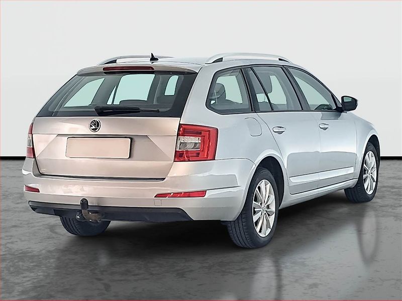 Škoda Octavia (2014) 1.6 TDI, Navi, Tempomat - fotka 5 z 16