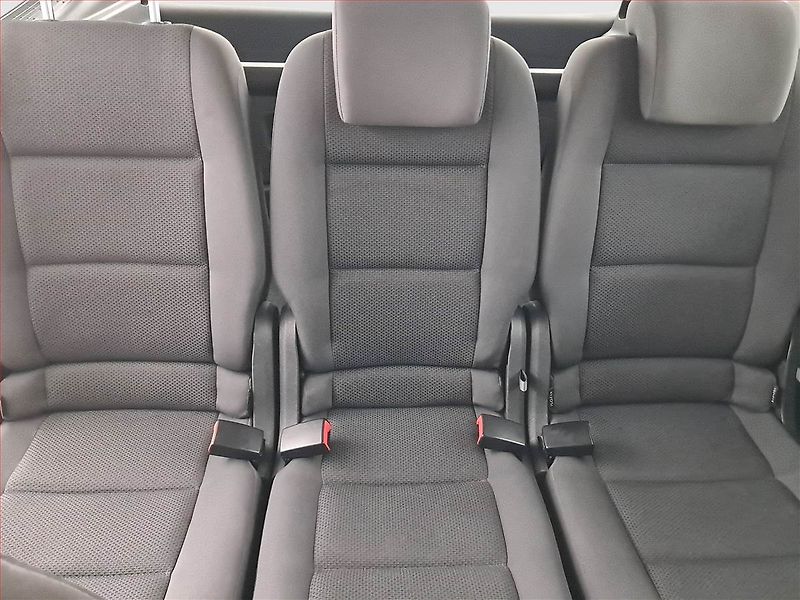 Volkswagen Touran (2011) 1.4 TSI, Serv.kniha, Tempomat - fotka 10 z 17