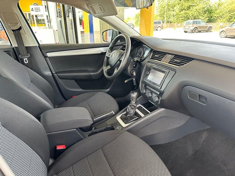 Škoda Octavia (2013) 1.2TSi NAVI, GARANCE KM - fotka 8 z 15
