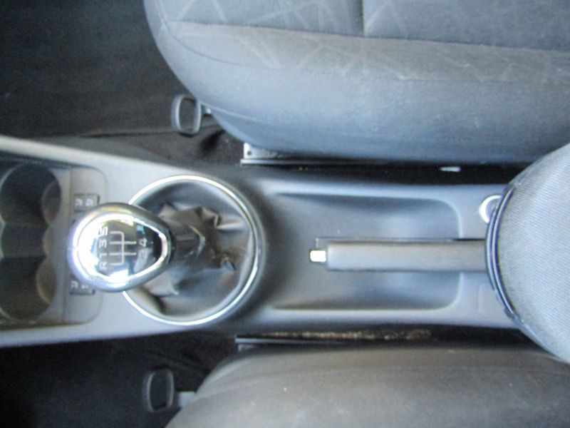Škoda Roomster (2012) 1.6 TDI 66kW - fotka 33 z 37