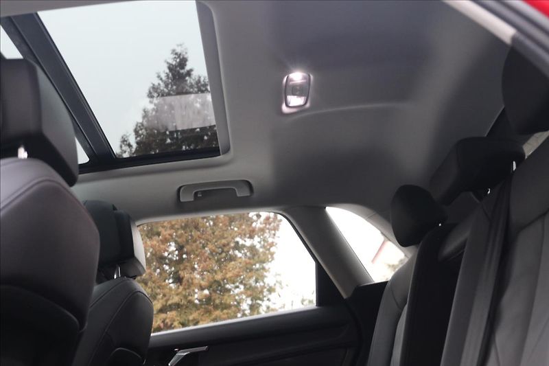 Audi Q3 (2020) 2,0 TSFi Quattro DSG - fotka 42 z 54