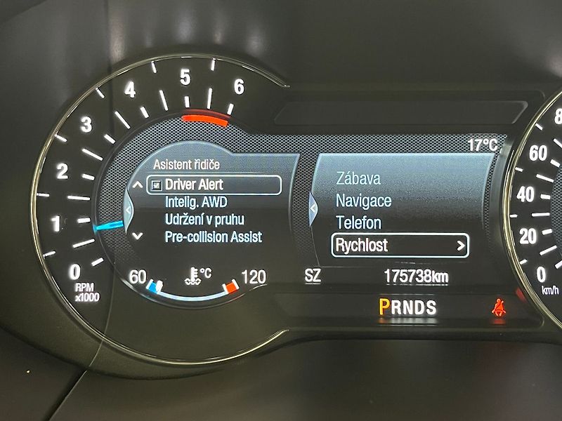 Ford Galaxy 2,0 140kW Titanium AWD 7míst - fotka 13 z 70